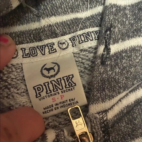 PINK VINTAGE 2010 - Picture 3 of 3